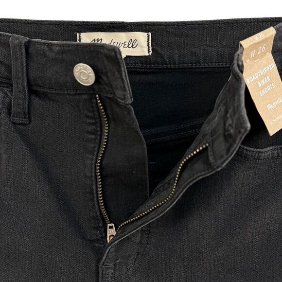 Madewell SZ 26 Roadtripper Biker Bermuda Jean Shorts Mid-Rise Stretch Lunar Wash - Picture 3 of 7